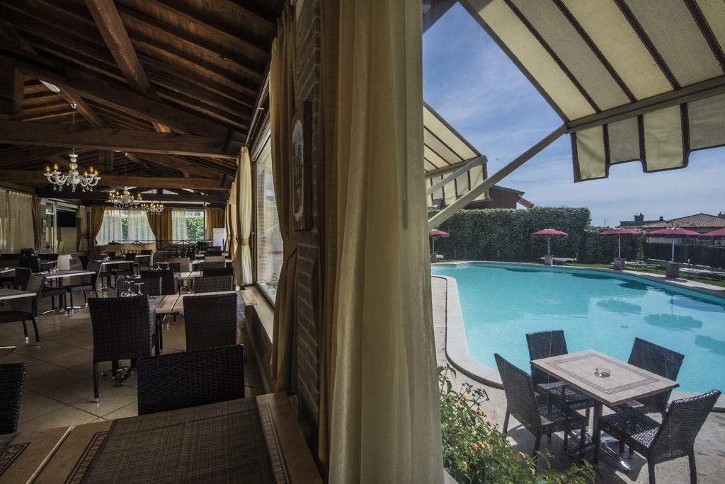 טרקיניה Hotel Villa Tirreno מראה חיצוני תמונה
