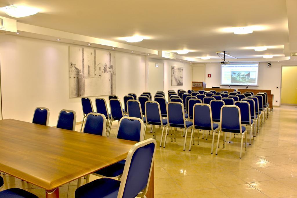 טרקיניה Hotel Villa Tirreno מראה חיצוני תמונה