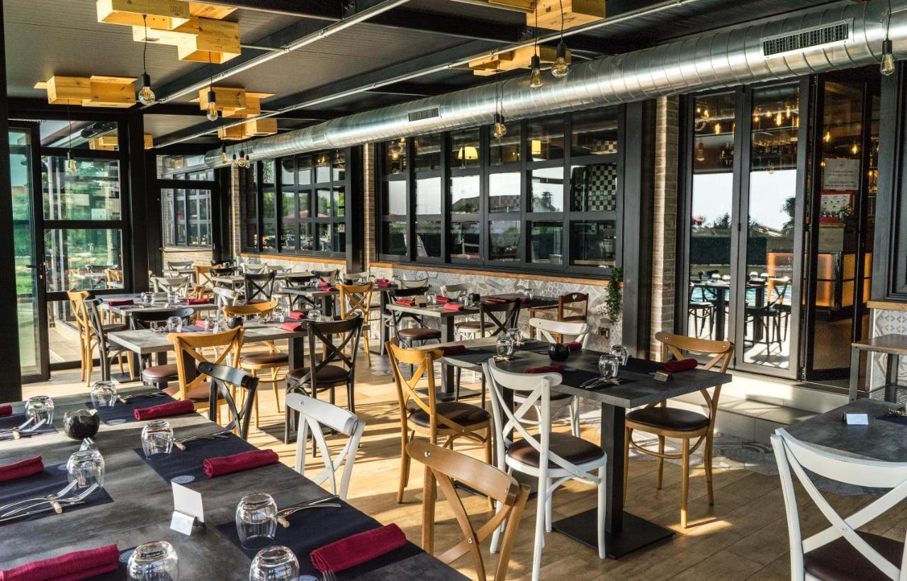 טרקיניה Hotel Villa Tirreno מראה חיצוני תמונה
